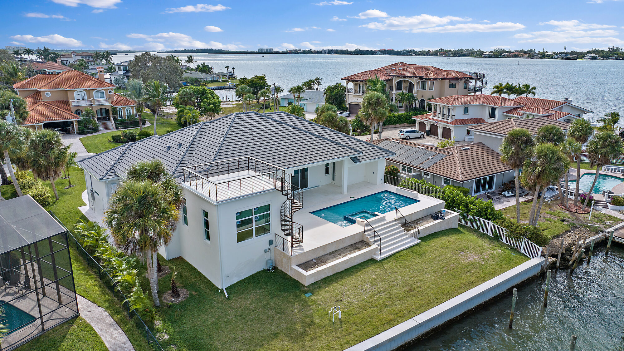 The Pointe 31